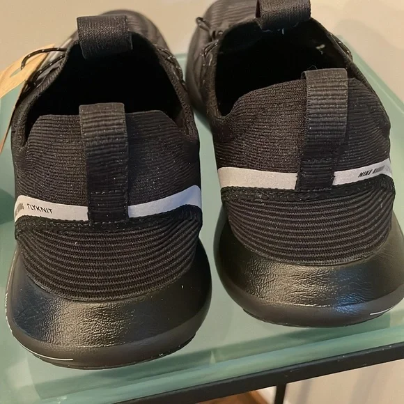Nike Men's Black Running Shoes